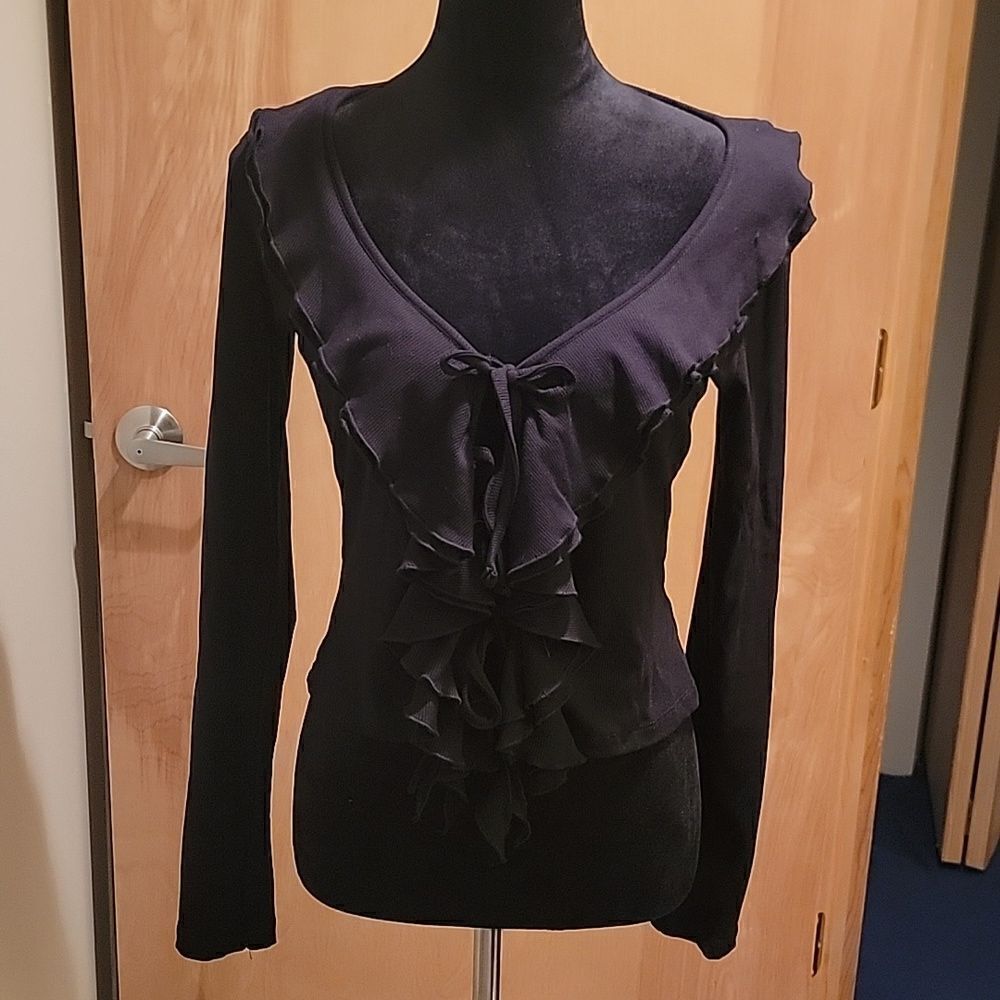 NWT Lea & Viola black ruffle shirt sz M